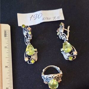 Elegant Silver and Green Jewelry Set